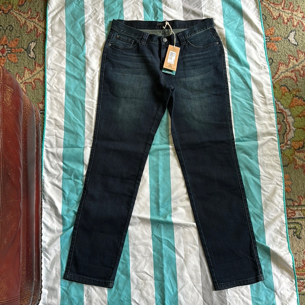 NWT Women’s Prana Honour style jeans, size 28 (6), dark wash